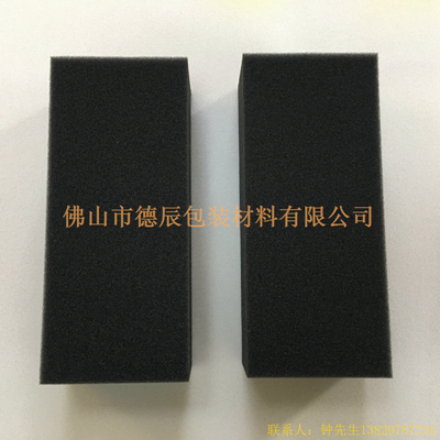 主要用于高速賽車燃料油箱內(nèi)部填充，起到緩沖作用。